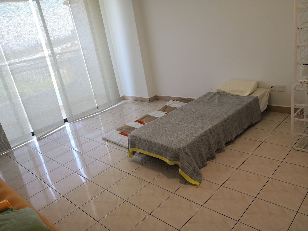 undefined Vista Komanwel A 2