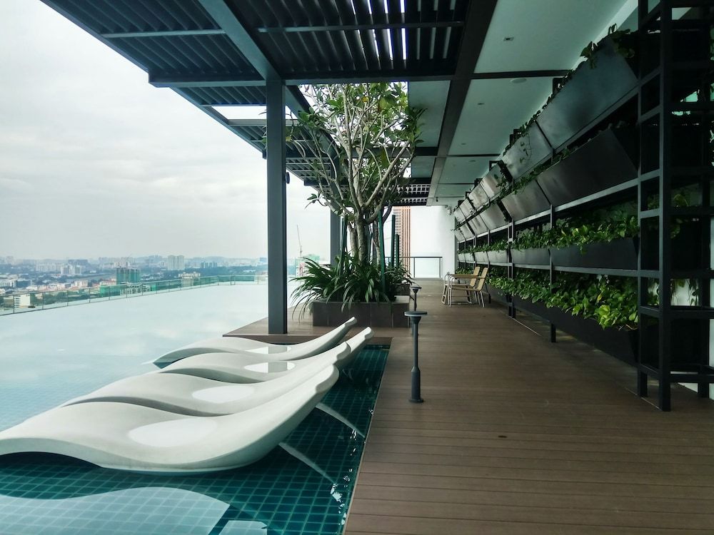 undefined Roomy at Bukit Bintang 8