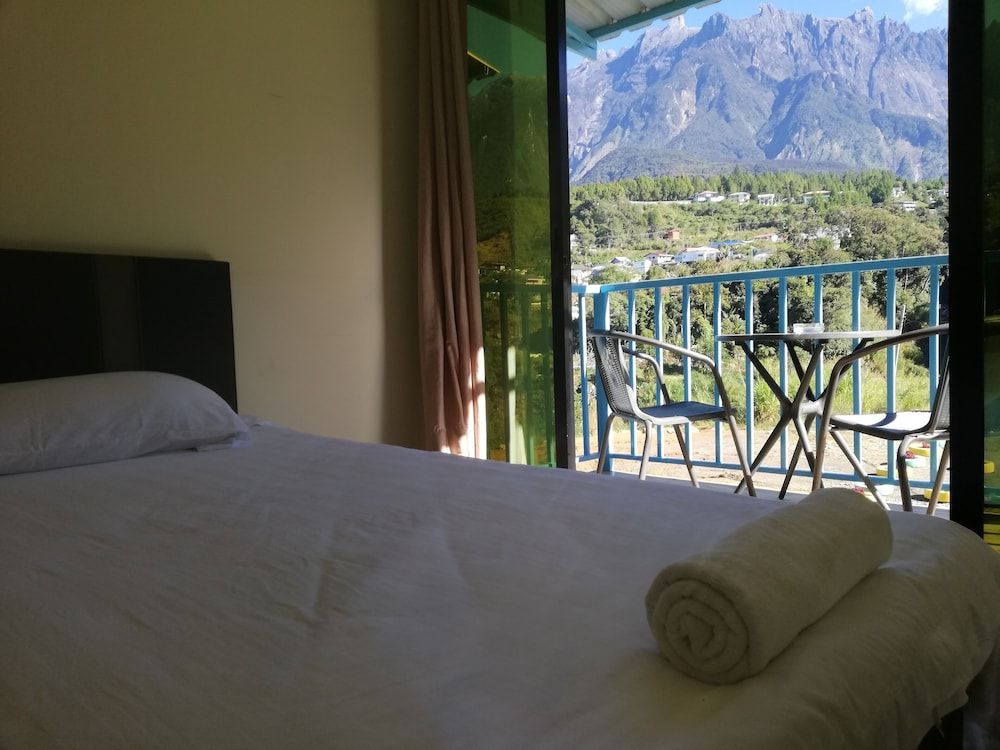 Wind Valley Farmstay Panoramic Twin Room, 2 Twin Beds 2