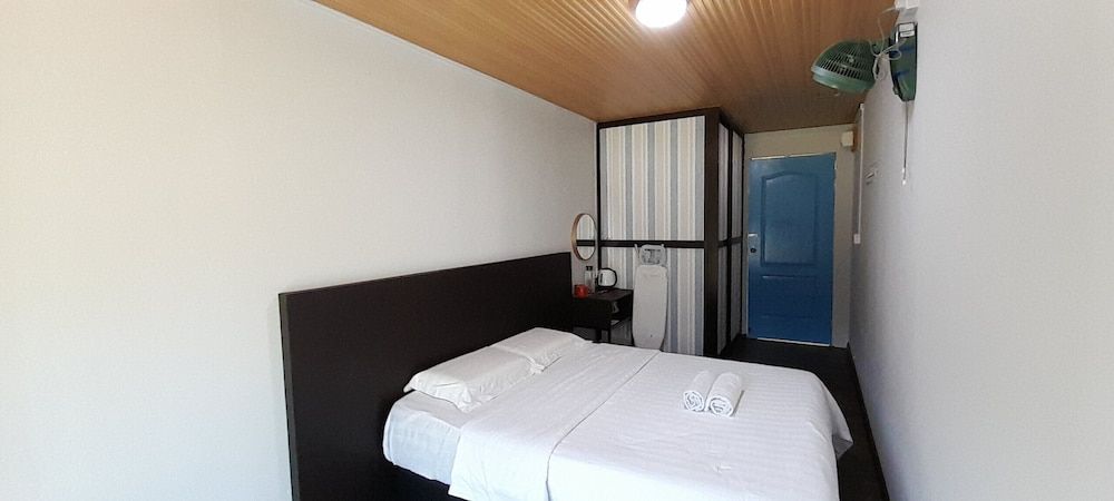 Wind Valley Farmstay Panoramic Double Room, 1 Double Bed 8