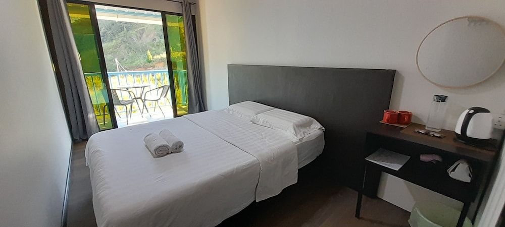 Wind Valley Farmstay Panoramic Double Room, 1 Double Bed 12