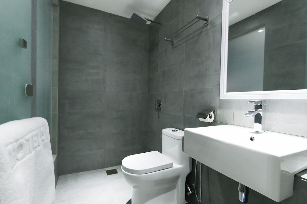 Hotel 99 - Sri Petaling Standard Queen 4