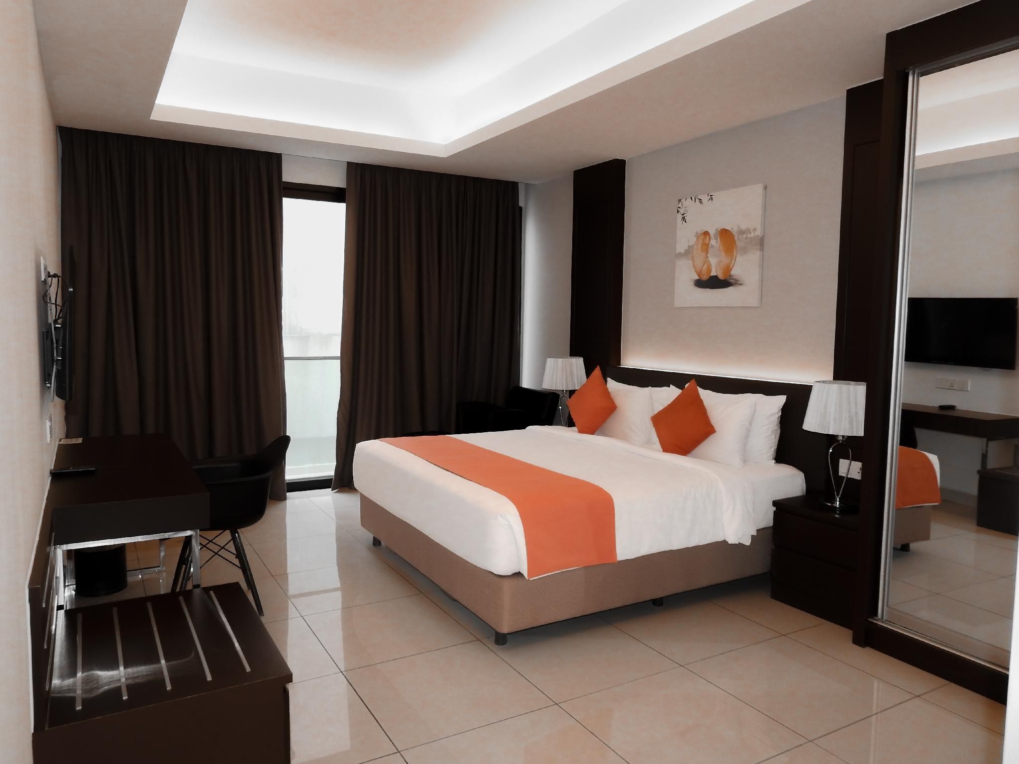3 Bedroom Suite