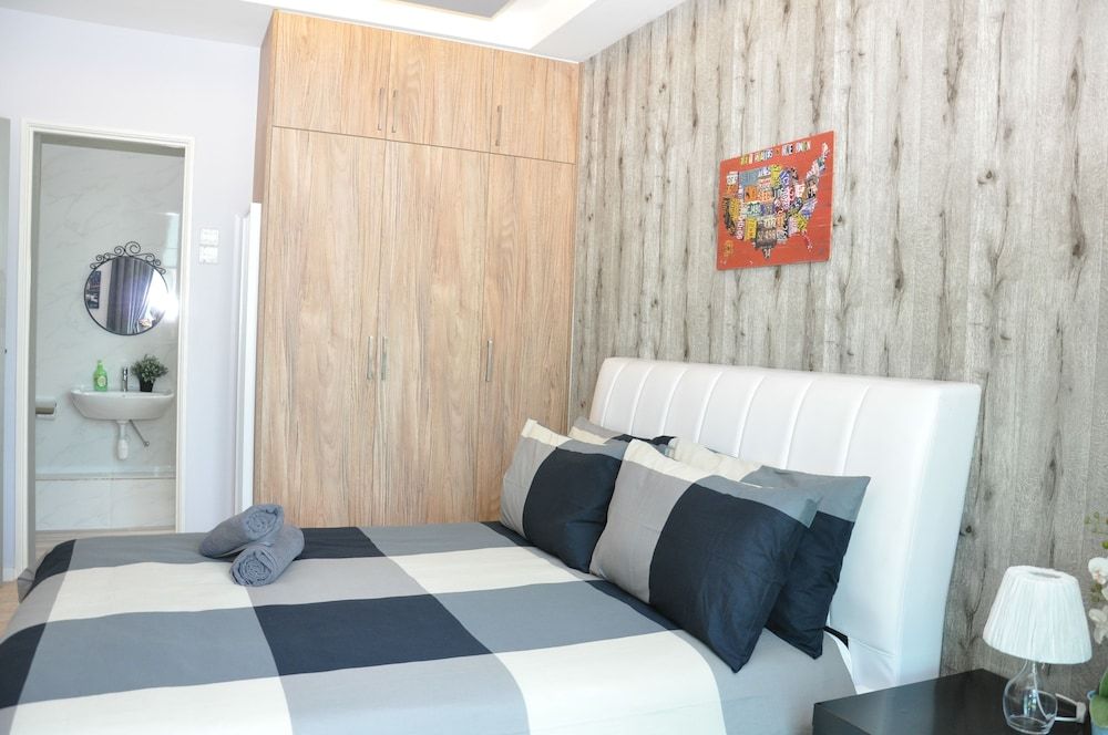 Two Bedroom (Premier)