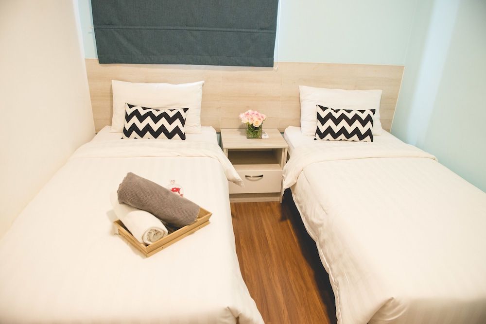 One Amerin Mall & Suites Apartment, 2 Bedrooms 4