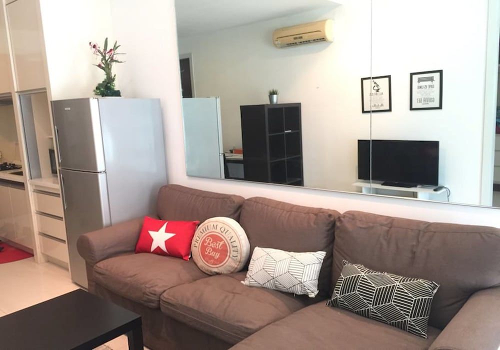 undefined Marc Residence B2906 by SYNC 7