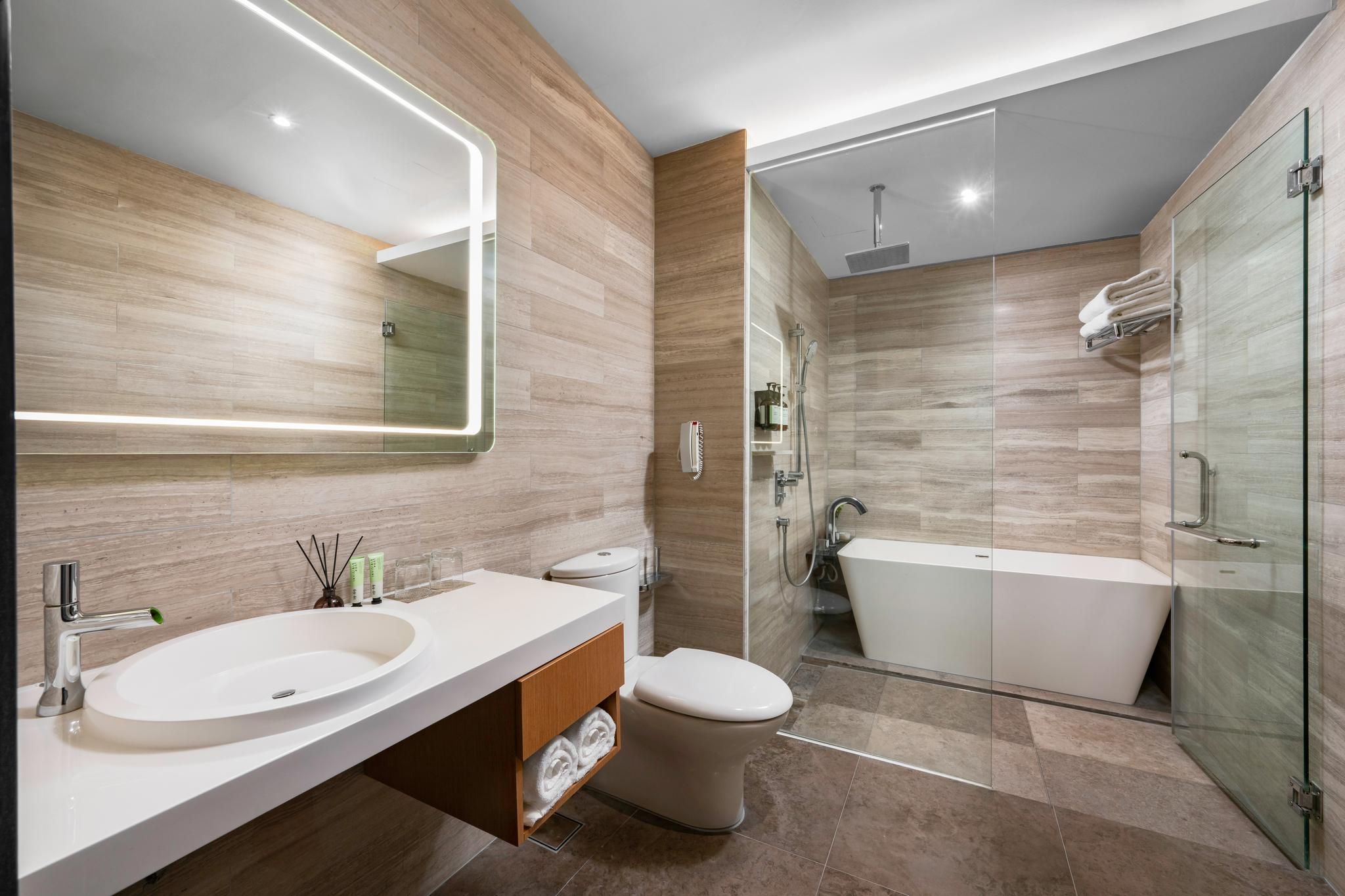 undefined Fraser Place Puteri Harbour 6