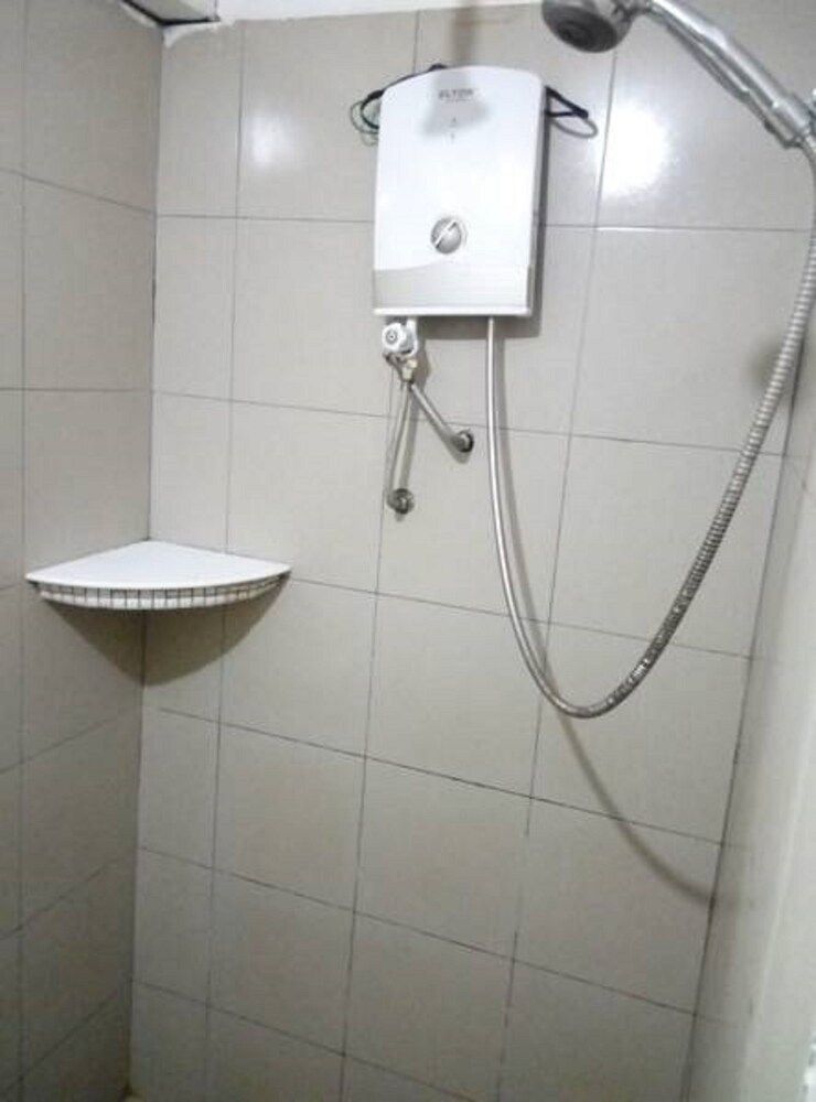 Petaling Street Hotel Chinatown Standard Room, 1 Queen Bed, No Windows 11