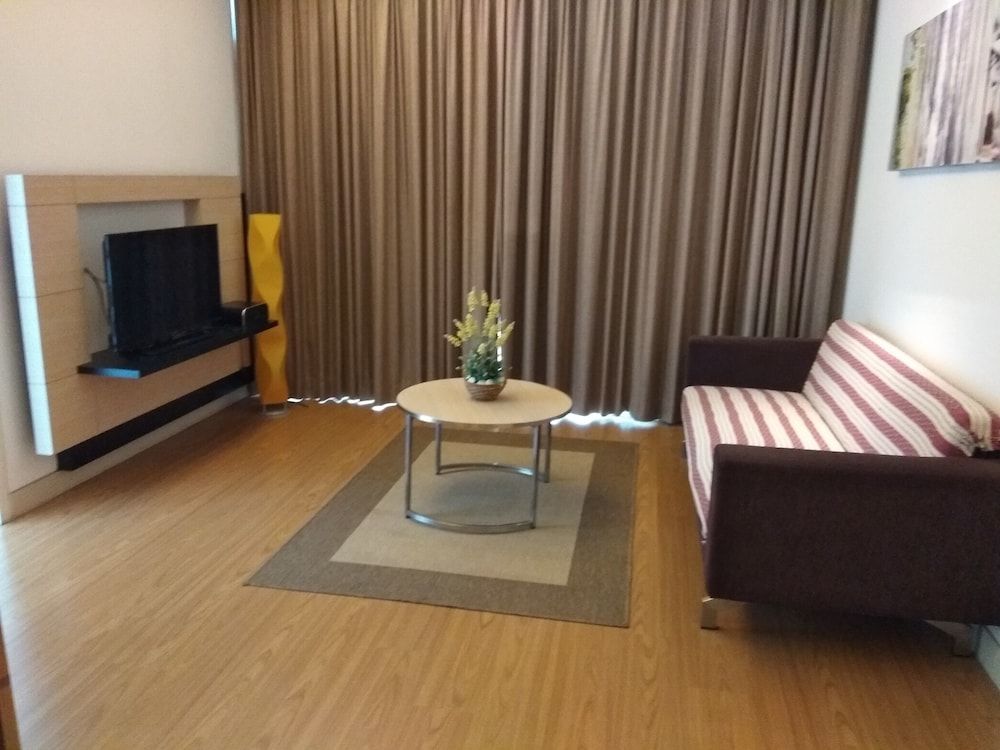 Home Sweet Home Apartment, 1 Bedroom 20