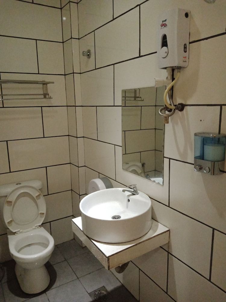 Hotel 77 Superior Queen 4