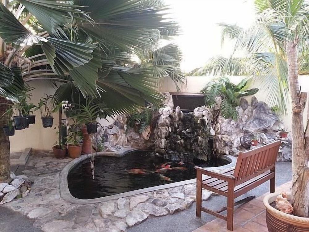 undefined Leissure in 10