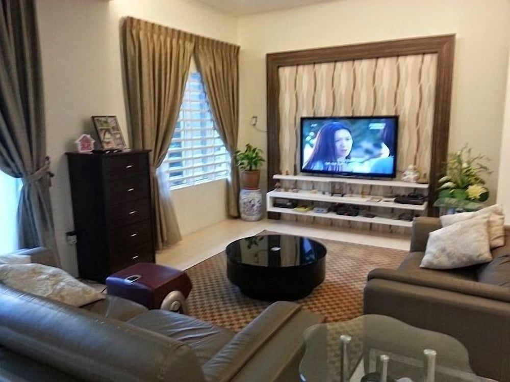 undefined Leissure in 8