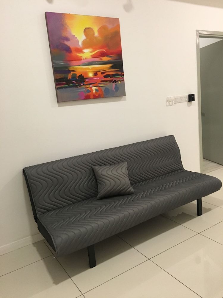 Comfort Condo, 2 Bedrooms, City View, Poolside