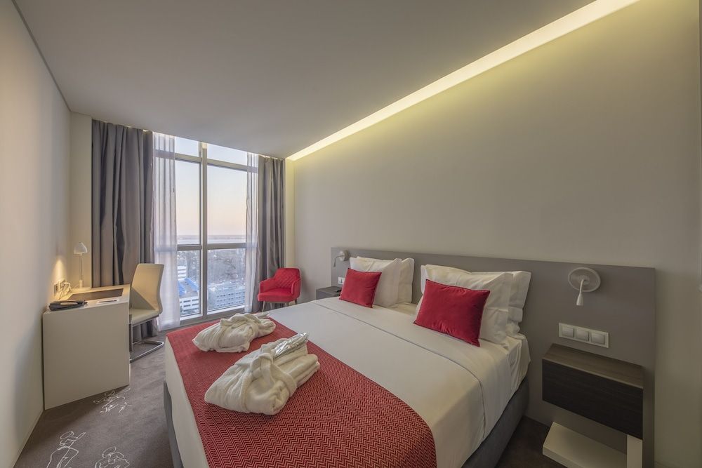 Melia Maputo Sky Deluxe Room, Non Smoking