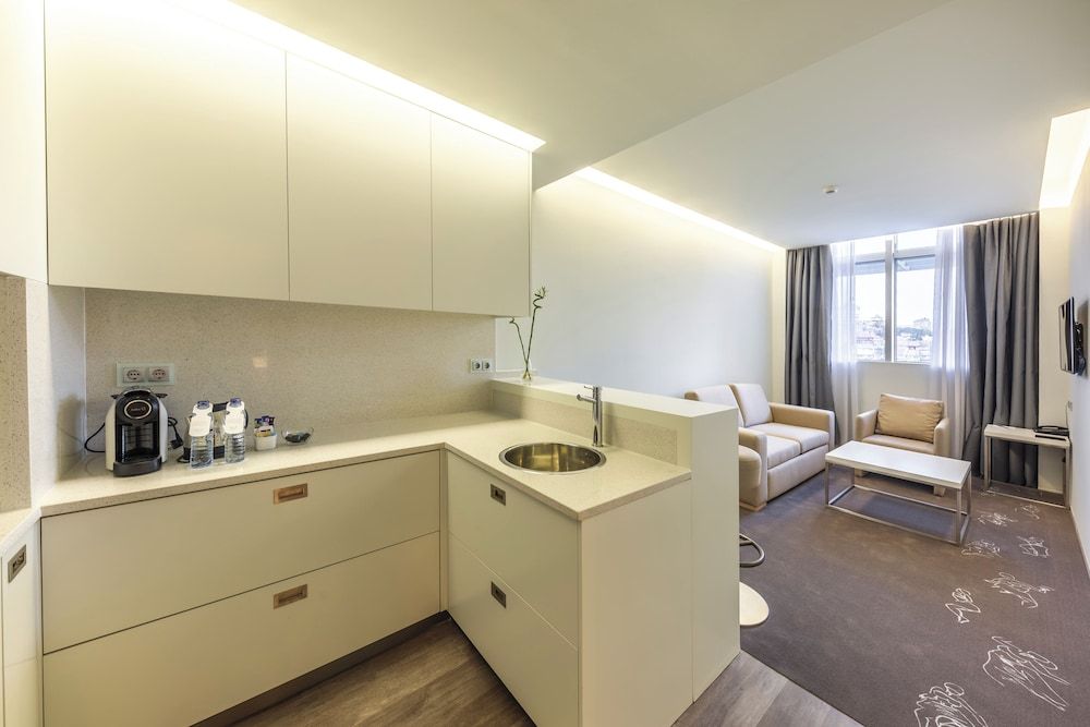 Melia Maputo Sky Junior Suite 5