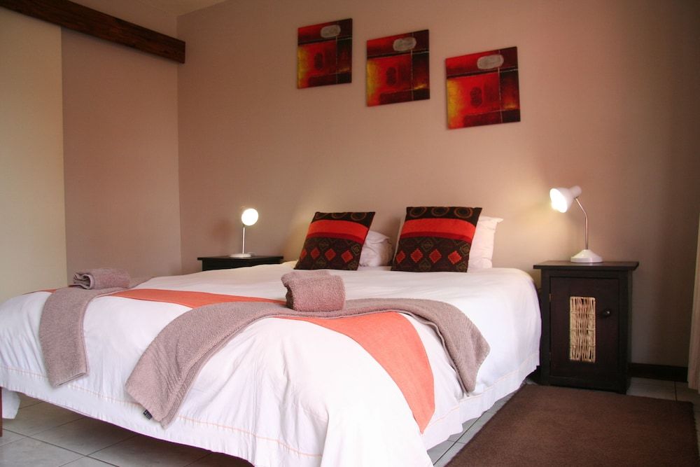 Dunedin Star Guesthouse Standard Double Room, 1 Double Bed 2