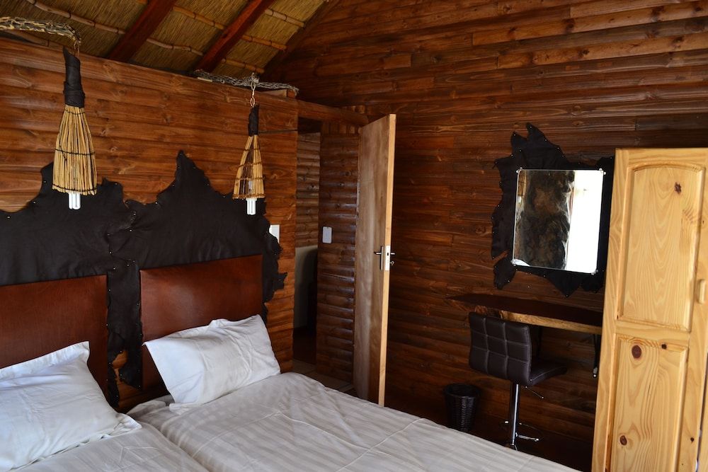 Namib's Valley Lodge Comfort Bungalow, 1 Bedroom 2