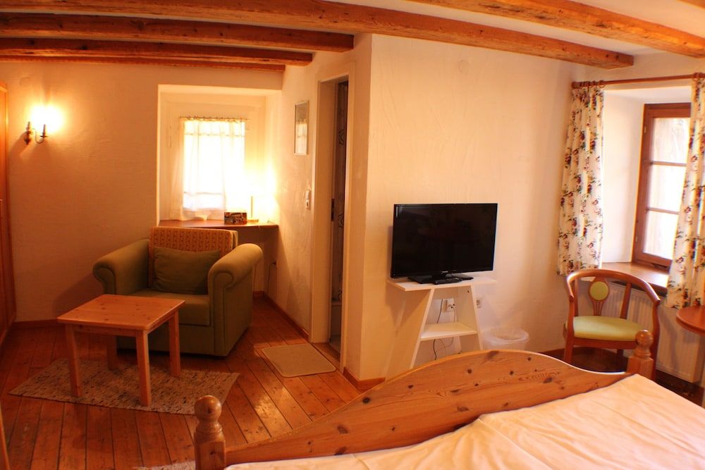 Hotel Das Landhaus Family Room, Non Smoking 3