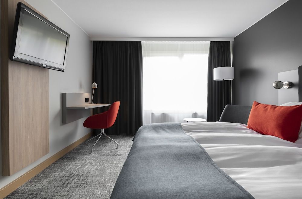 Quality Hotel Prisma Standard 2 Singles Non Smoking 2