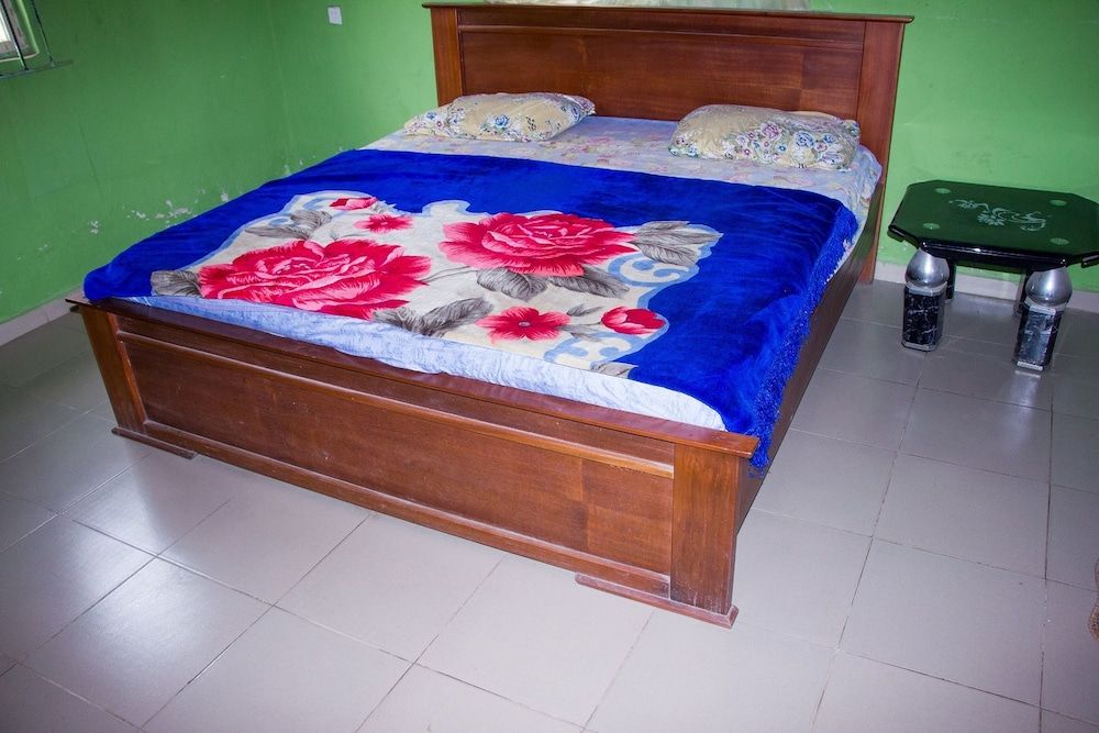 Exclusive Relaxation Place & Bar Deluxe Room 3