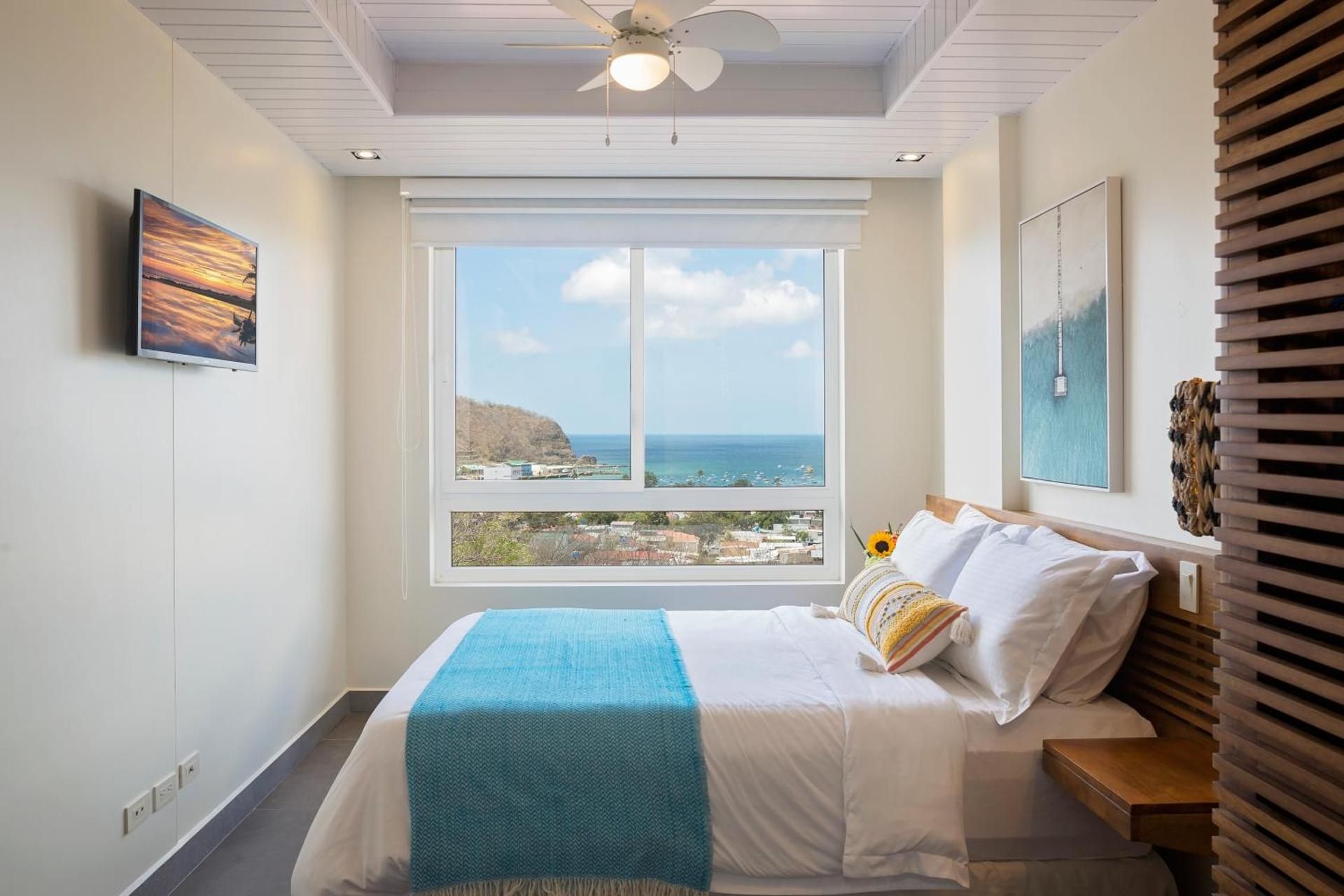 Three-Bedroom Apartment with Balcony