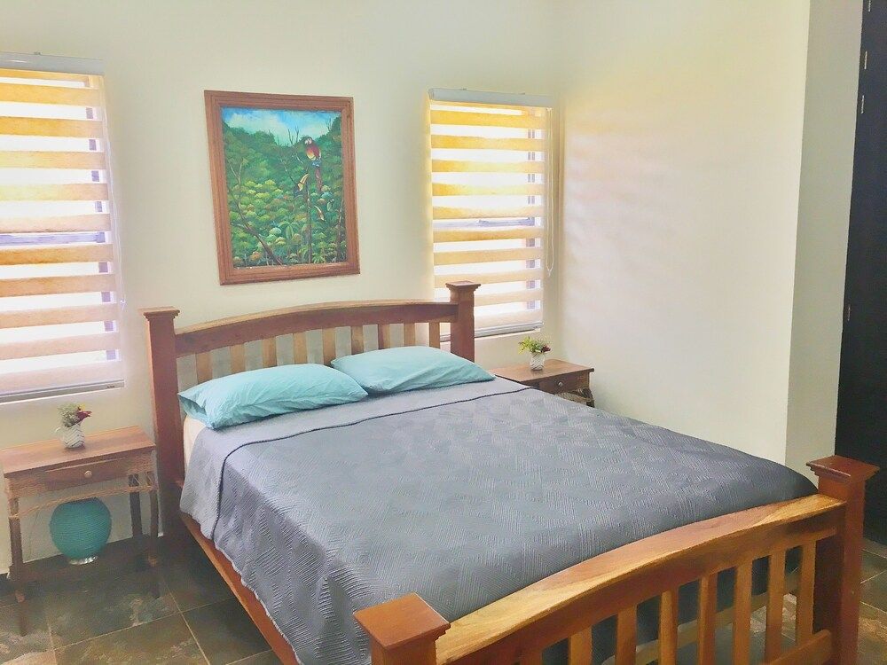 Exclusive House, Multiple Bedrooms, Non Smoking, Courtyard View