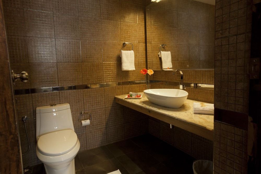 Deshadan Backwater Resort Pavillion Room 8