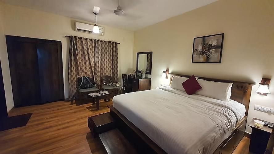 Deshadan Backwater Resort Pavillion Room