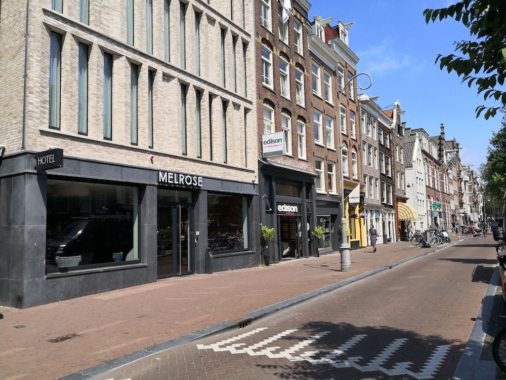 undefined Melrose Hotel 3