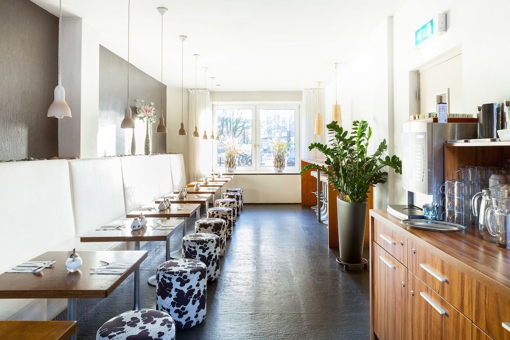 undefined Hotel Victorie 4