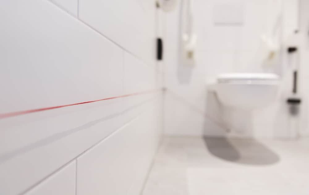 Corendon Urban Amsterdam Schiphol Airport Hotel Urban Twin Room, Accessible 4