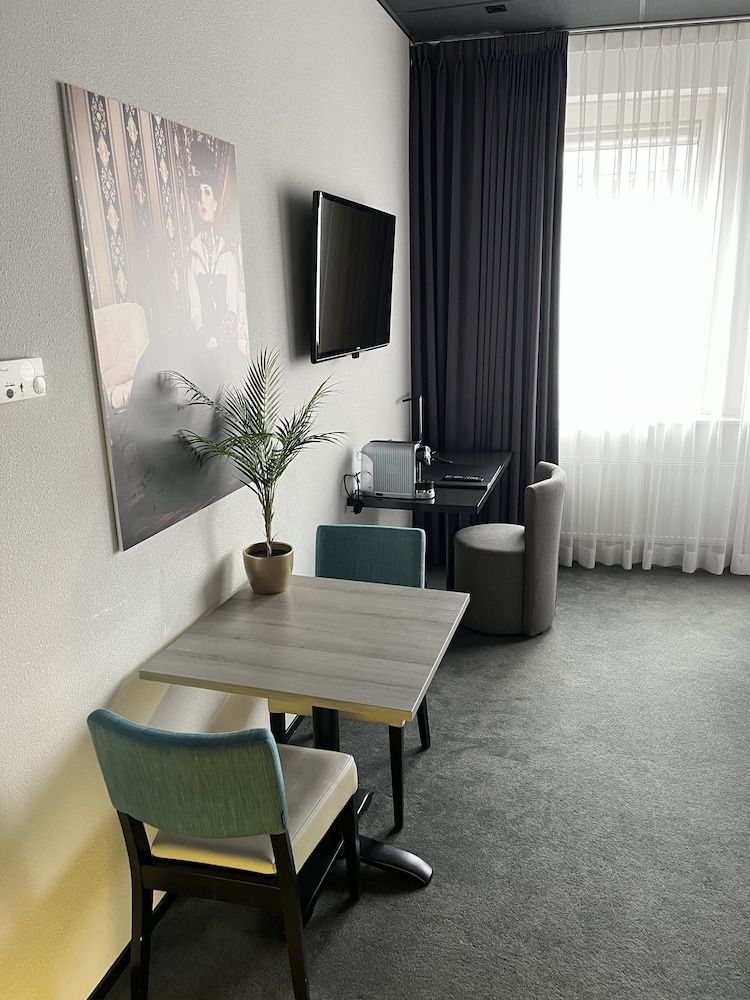 Hotel Glow Executive Double Room 2