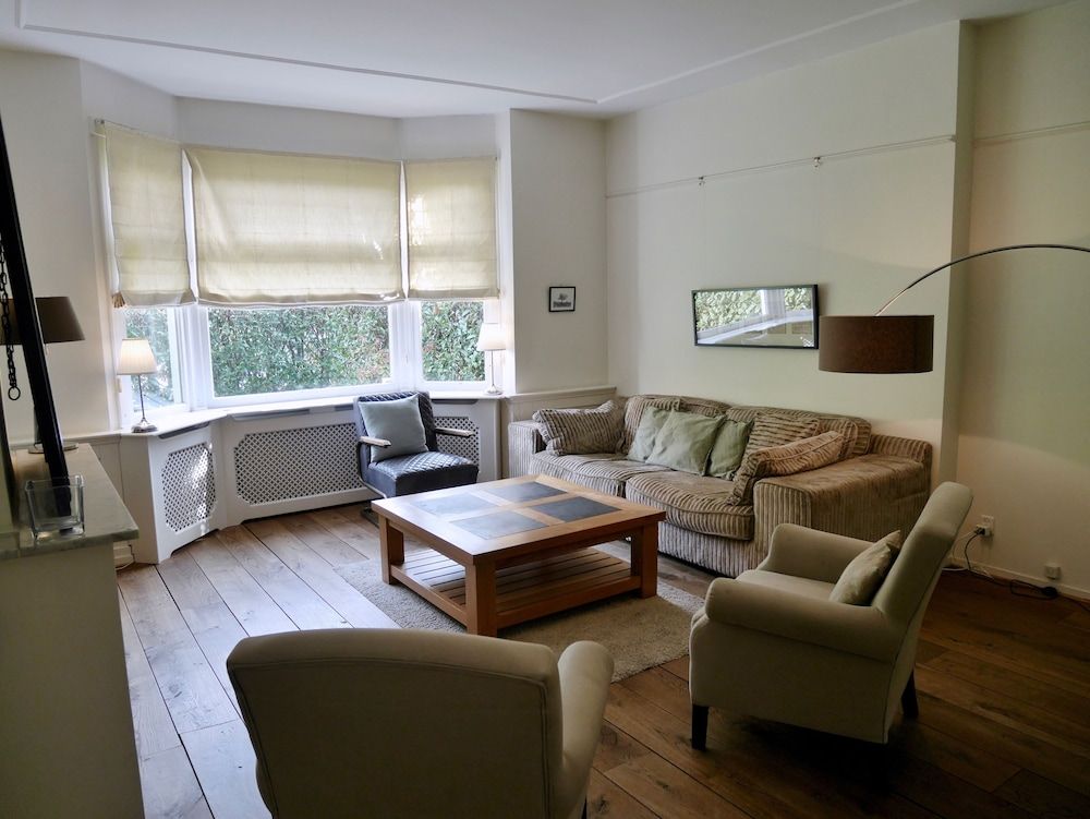 Apartment, 3 Bedrooms (Roelofsstraat 112)