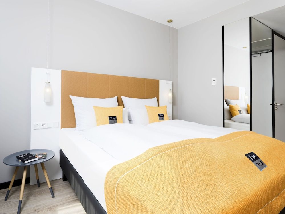 Holiday Inn - the niu, Dairy Haarlem by IHG Standard Room, 1 Queen Bed 2