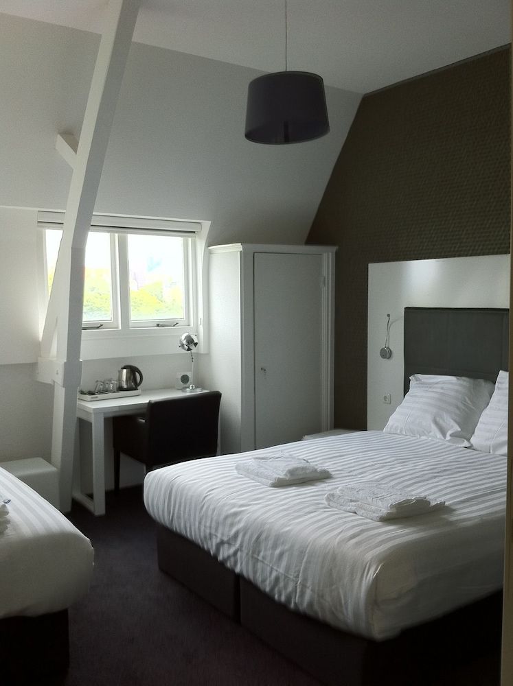 Hotel Vossius Vondelpark Triple Room (Budget)