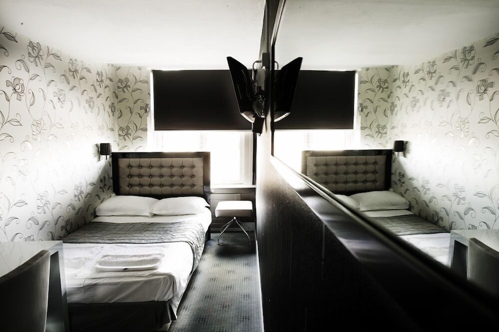 Hotel Hermitage Amsterdam Basic Room, 1 Double Bed