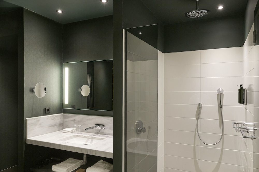 undefined Van der Valk Amsterdam Amstel 10