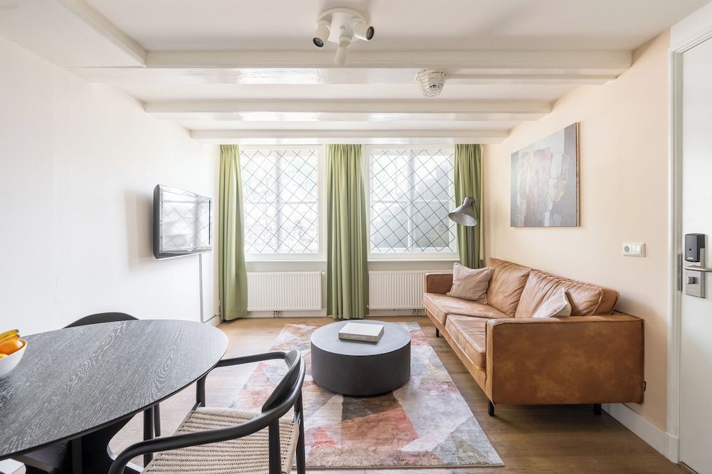 undefined Amsterdam Dockside Flats 5