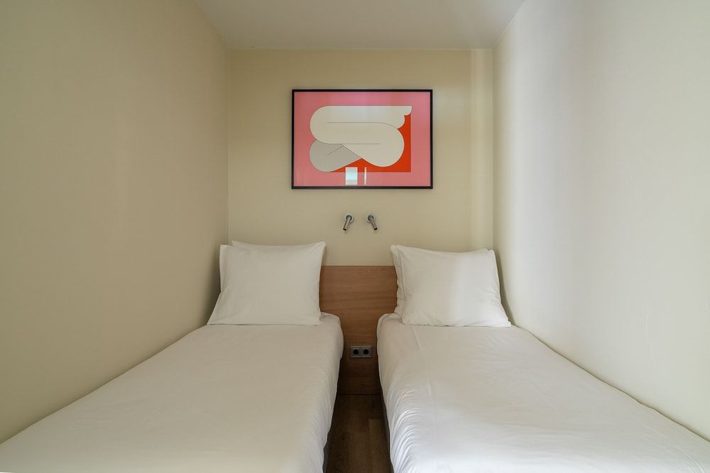 Numa | Amsterdam Oosterpark 2 Bedroom Apartment, AC, Basement Duplex 2