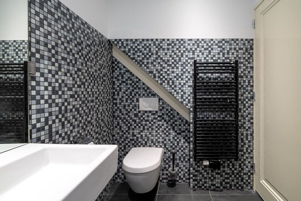 Numa | Amsterdam Oosterpark 2 Bedroom Apartment, AC, Basement Duplex 6