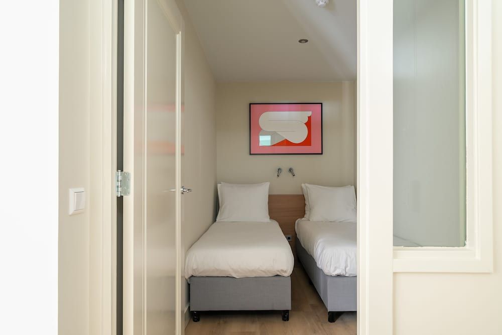 Numa | Amsterdam Oosterpark 2 Bedroom Apartment, AC, Basement Duplex 4