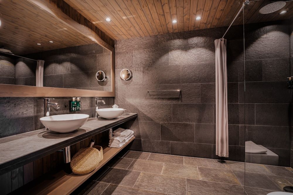 Mountain Suite