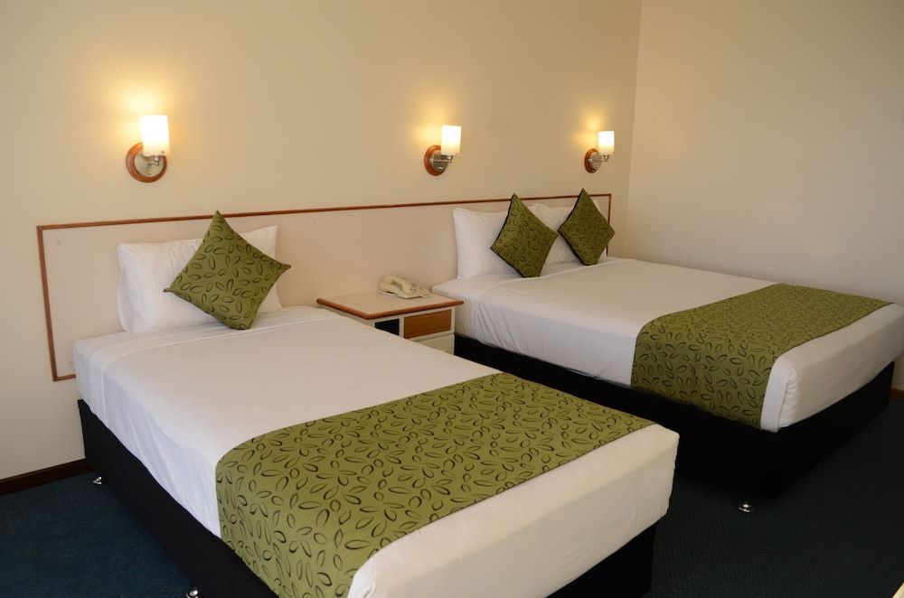 undefined Acacia Court Hotel 10