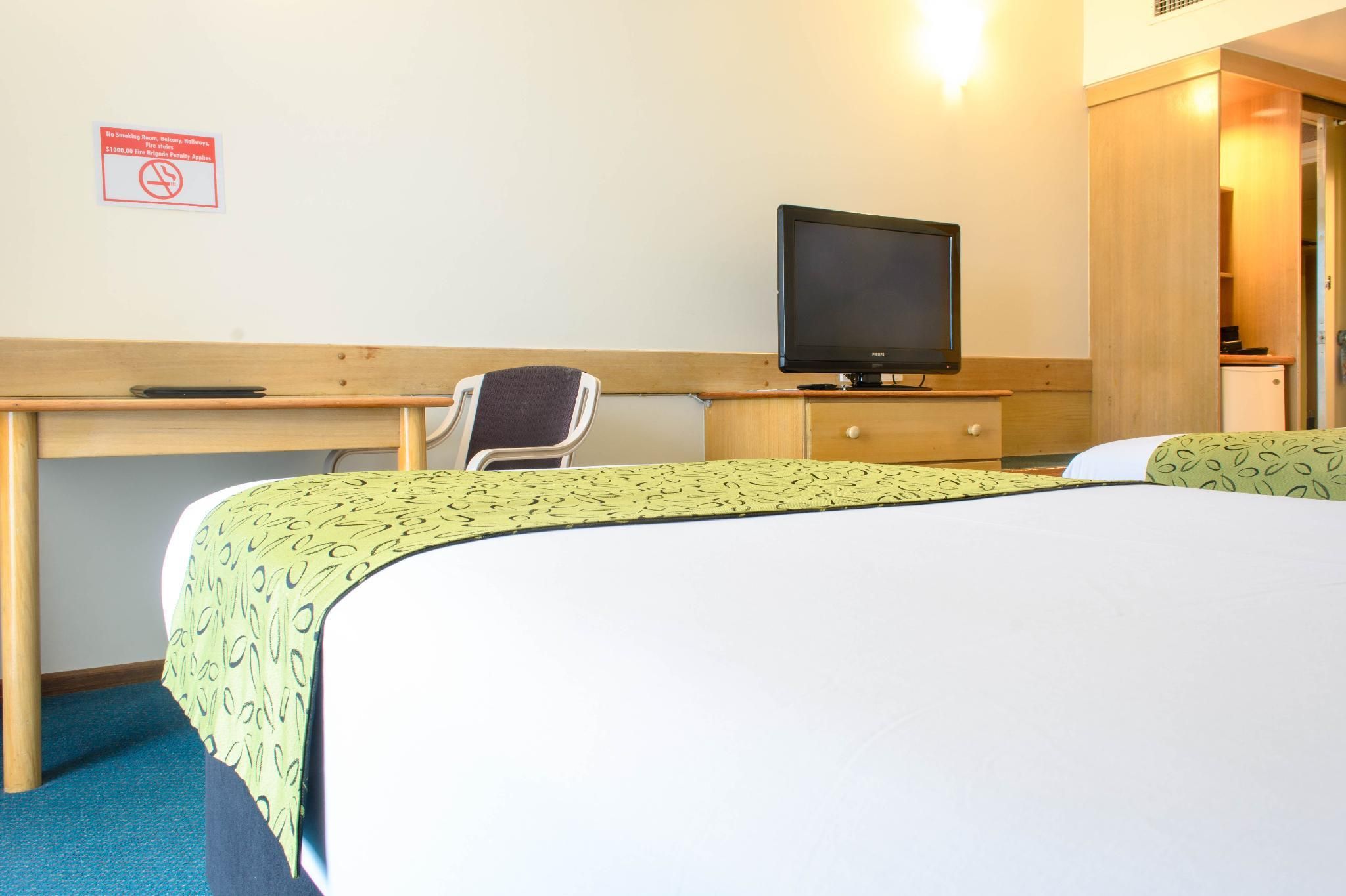 Mountain View Twin Room