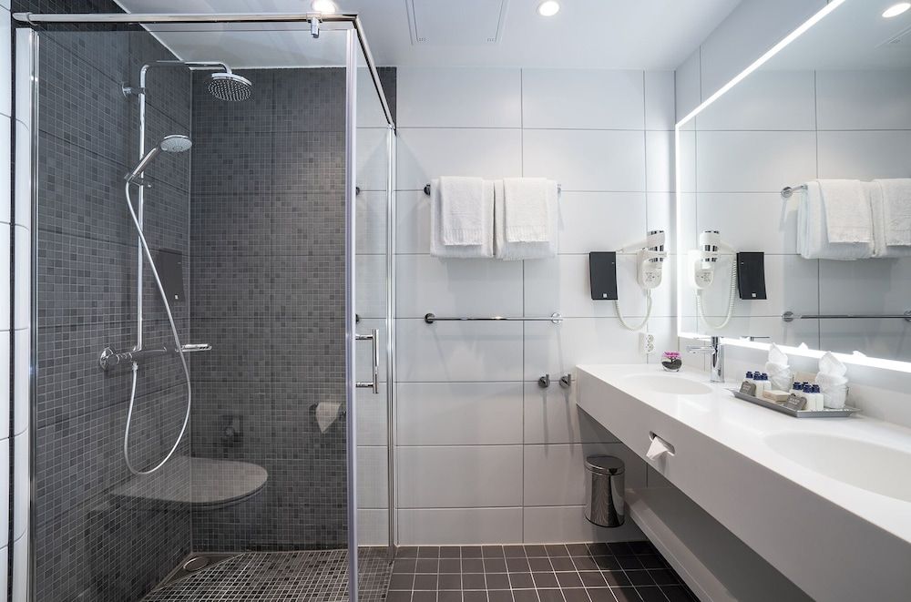 undefined Thon Hotel Storo 10