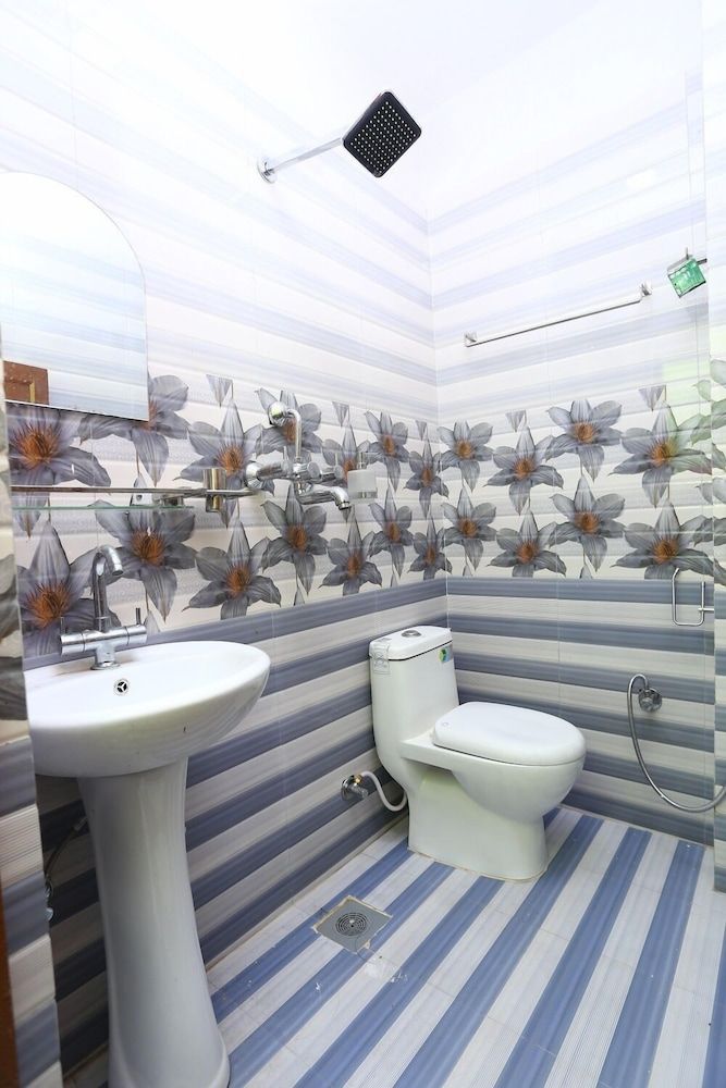 Kantipur Temple Homestay Double Room Single Use, Smoking, Hill View 12