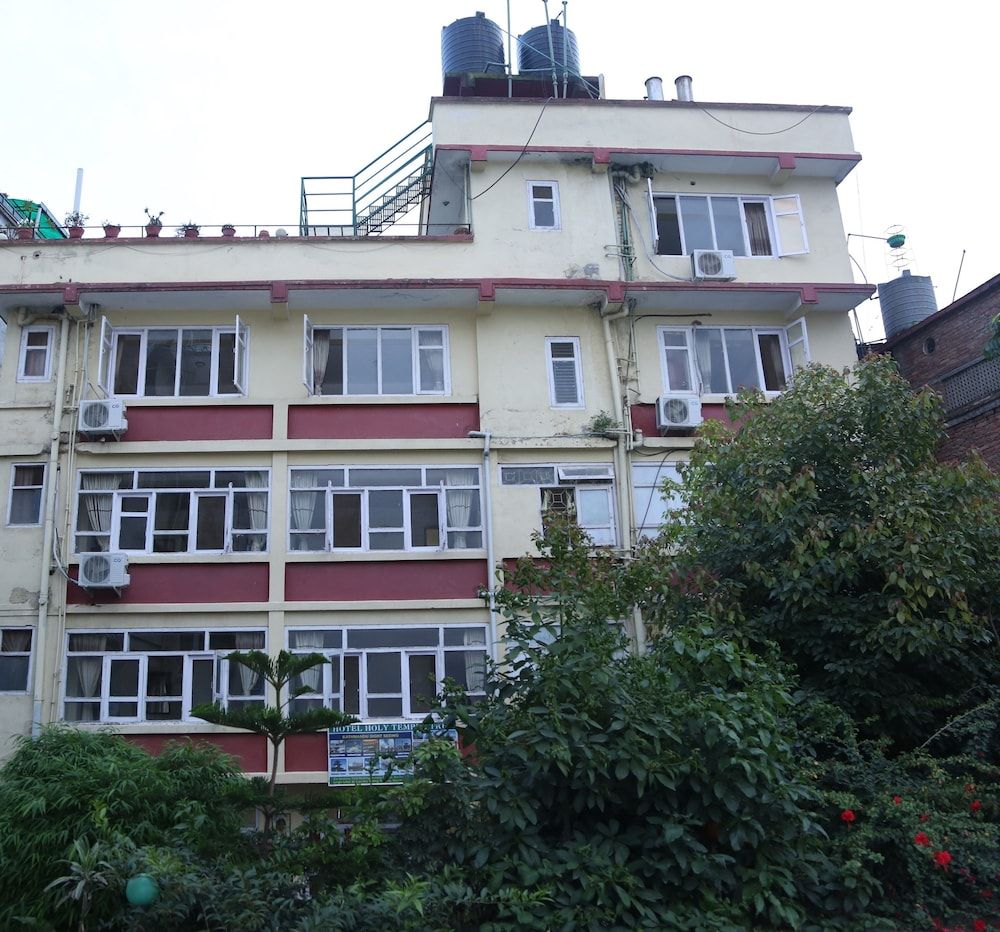 undefined Hotel Holy Temple Tree & Chautari Cafe 6