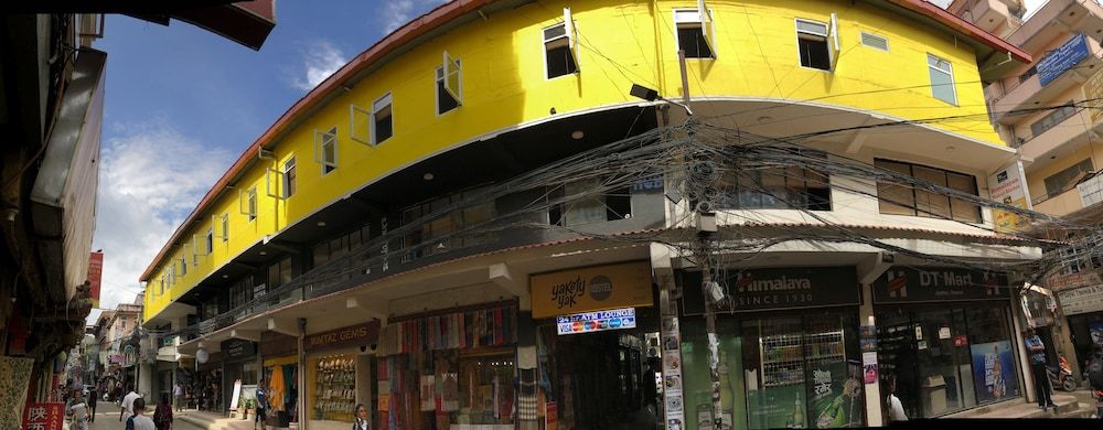 undefined Yakety Yak Hostel