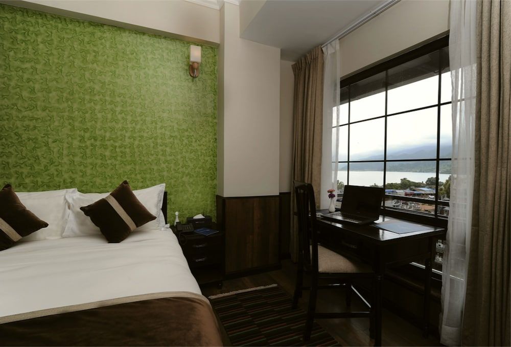 Presidential Suite, 1 Queen Bed, City View