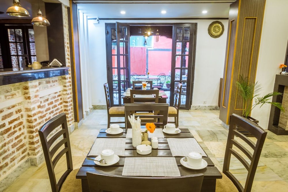 undefined Harati Manor Inn 3